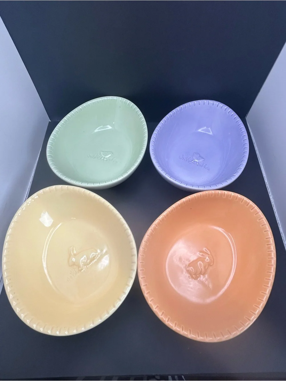 Williams Sonoma Pastel Ceramic 4 pc Bowl Set in Yellow, Orange, Green, Purple
